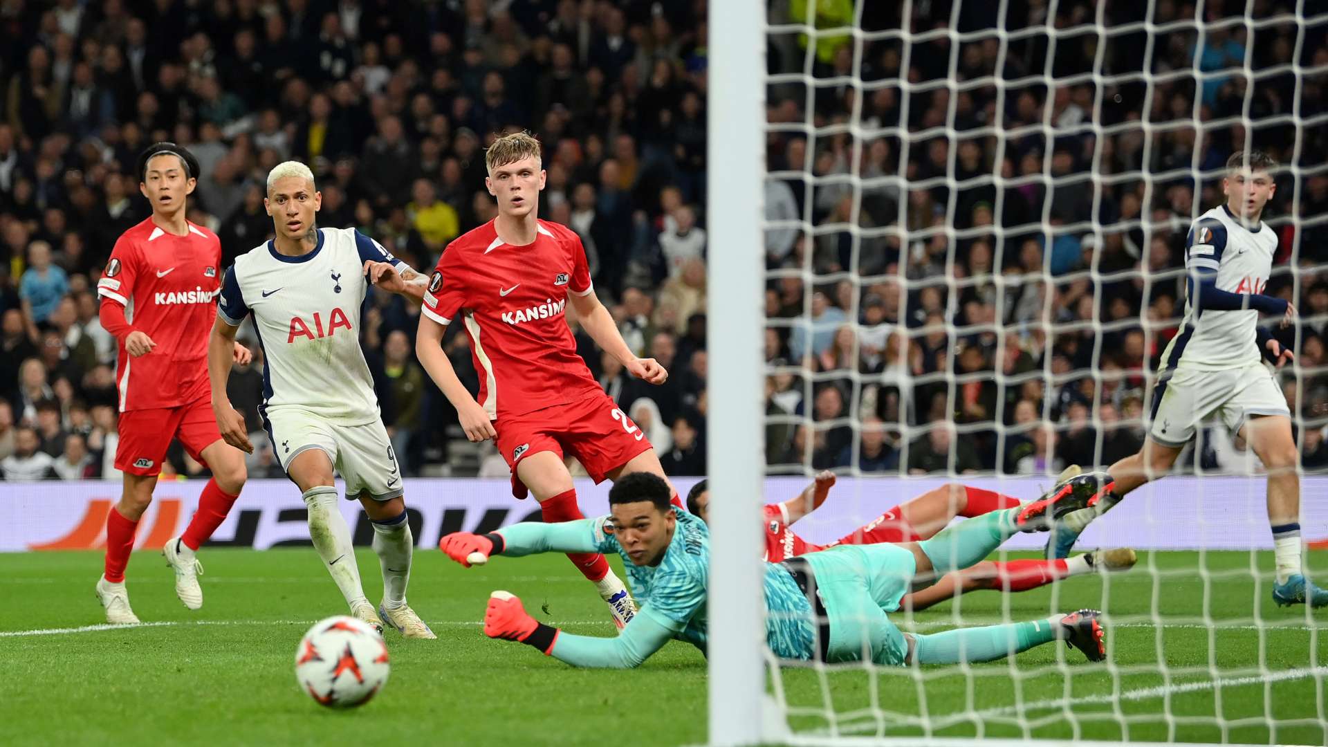 扎尔在面对 扎尔在面对